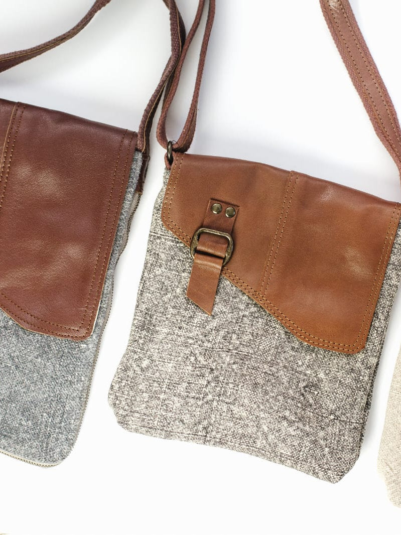 TERRA ORGANICA - Petit Sac Messenger fait de jute bio - Gris - Accessoires | Samara & Co
