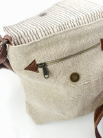 TERRA ORGANICA - Grand Sac Messager - fait de jute bio et cuir recyclé - Frêne - Accessoires | Samara & Co