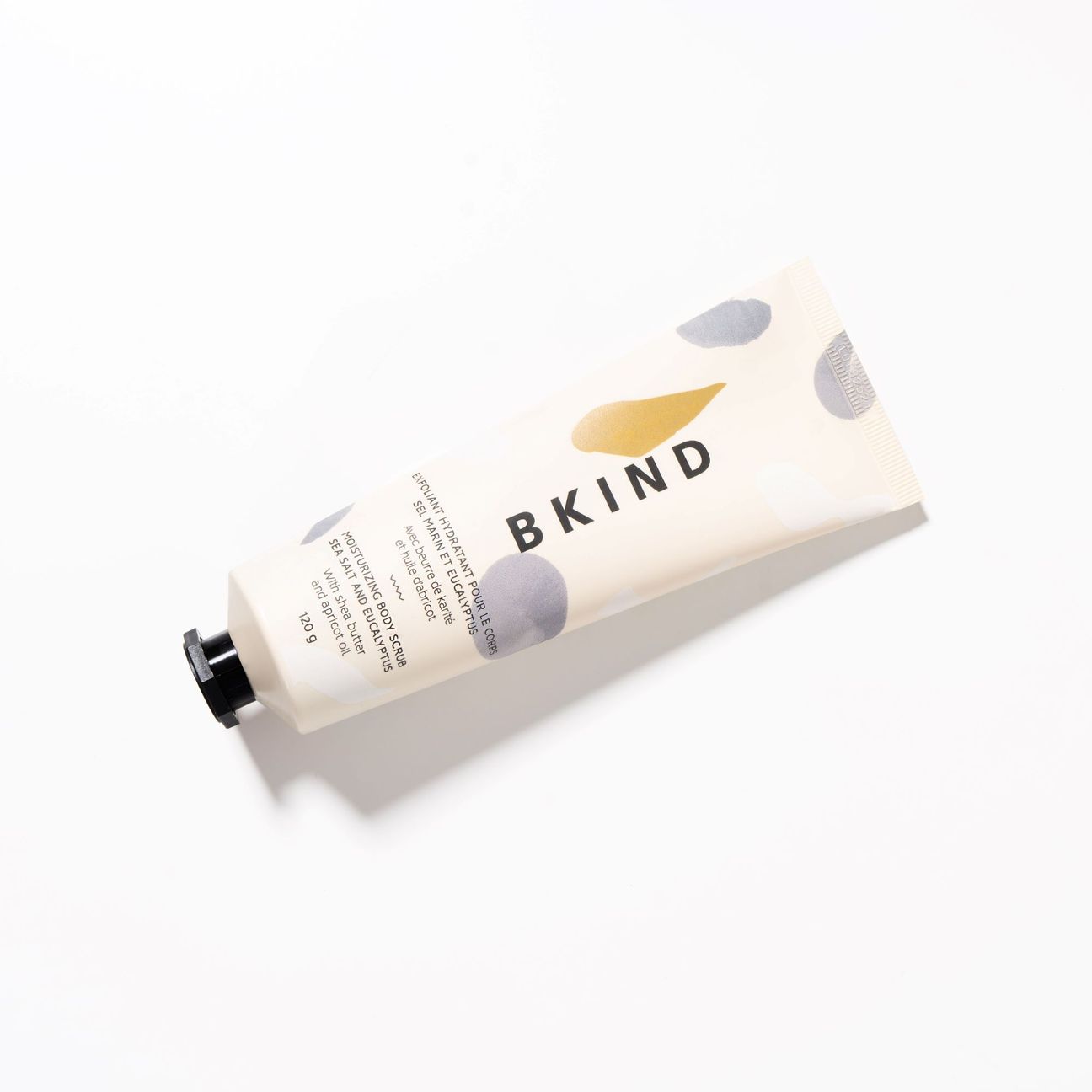 BKIND - Exfoliant hydratant sel marin et eucalyptus - Contenant fait avec 50% de plastique OceanBound - Soins corps | Samara & Co