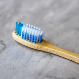 OLA BAMBOO - Brosse à dents "OLA Tech" pour adultes - Manche 100% biodégradable