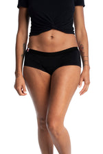 MME L'OVARY - Culottes menstruelles de jour - La Shorty & 3 serviettes - Fibre naturelle - Culotte menstruelle | Samara & Co