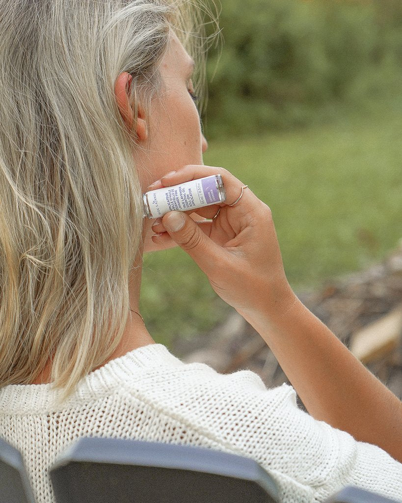 BLEU LAVANDE - Huile essentielle de Lavande pure avec Applicateur à bille - Huile | Samara & Co