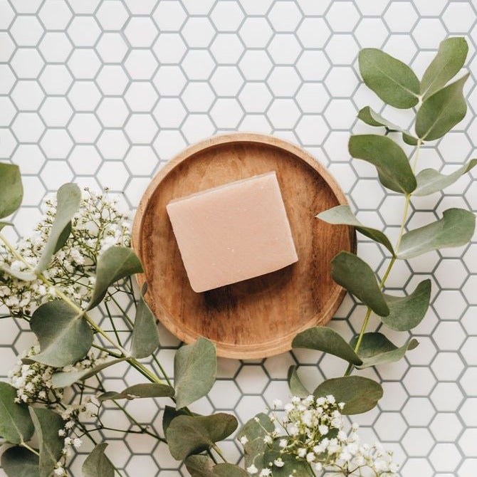 BKIND - Package-free body soap - Vegan • Floral